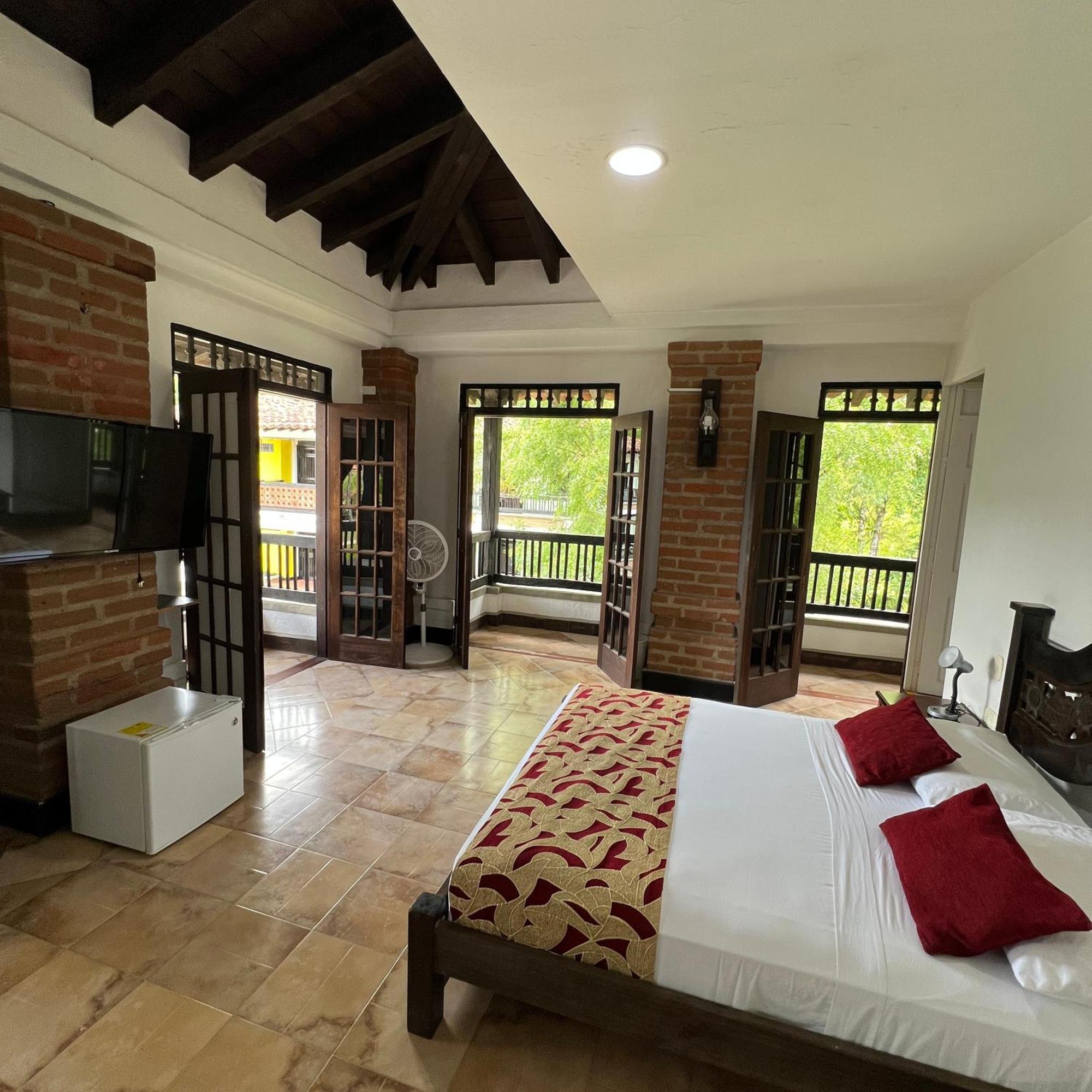 Finca Hotel La Esperanza Montenegro Esterno foto